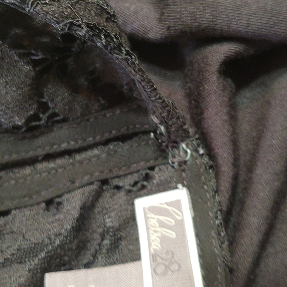 Chelsea 28 Lace Top - Picture 6 of 7
